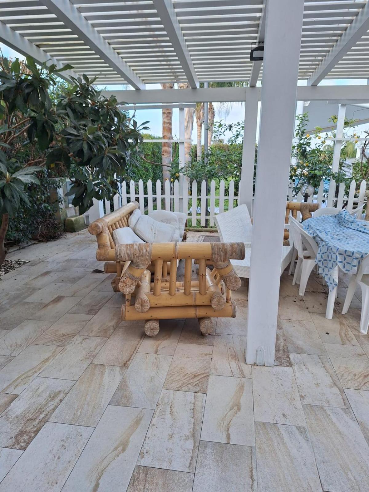 I Giardini Di Elencosta Bed and Breakfast Rilievo Exteriör bild