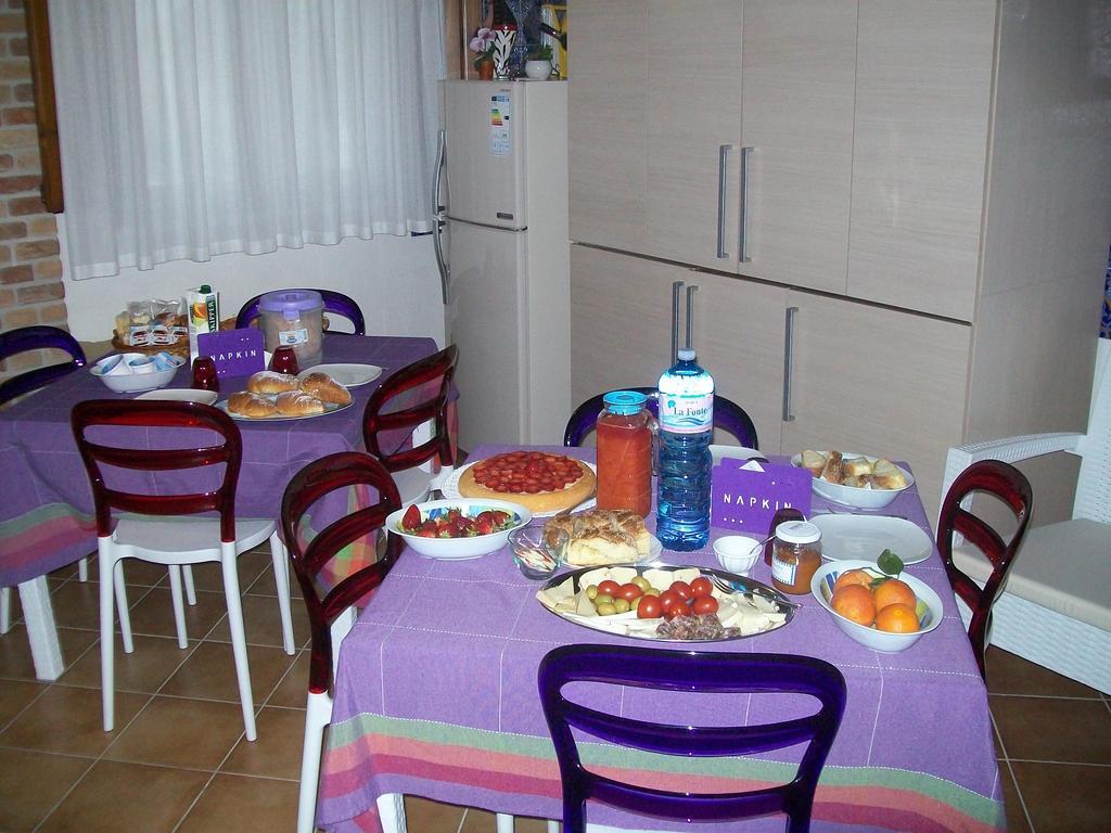 I Giardini Di Elencosta Bed and Breakfast Rilievo Exteriör bild